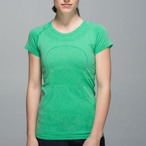 Lululemon Run: Swiftly Tech Short Sleeve Crew Heathered Gully Green size 10